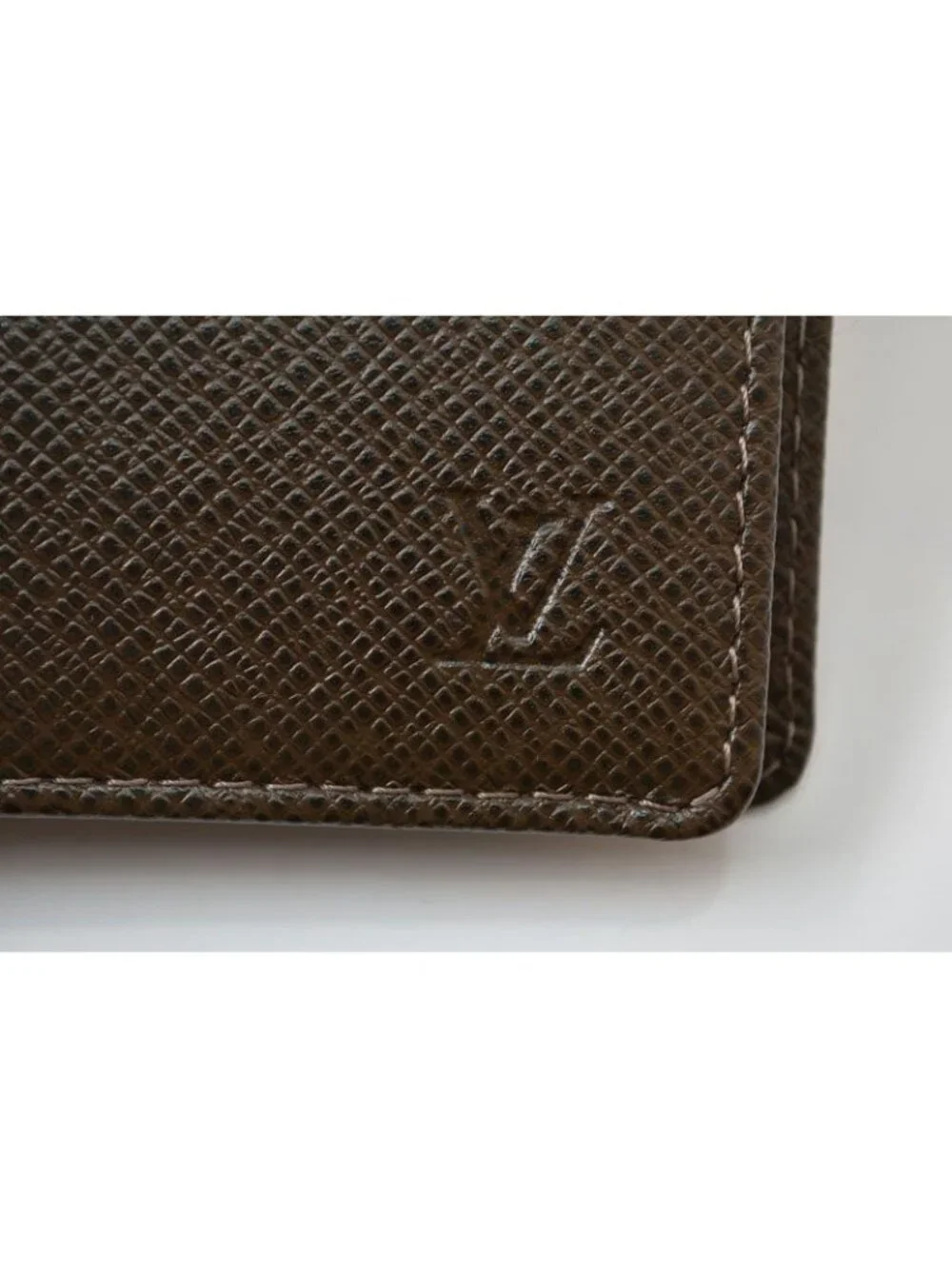 Louis Vuitton 260410w68 brand